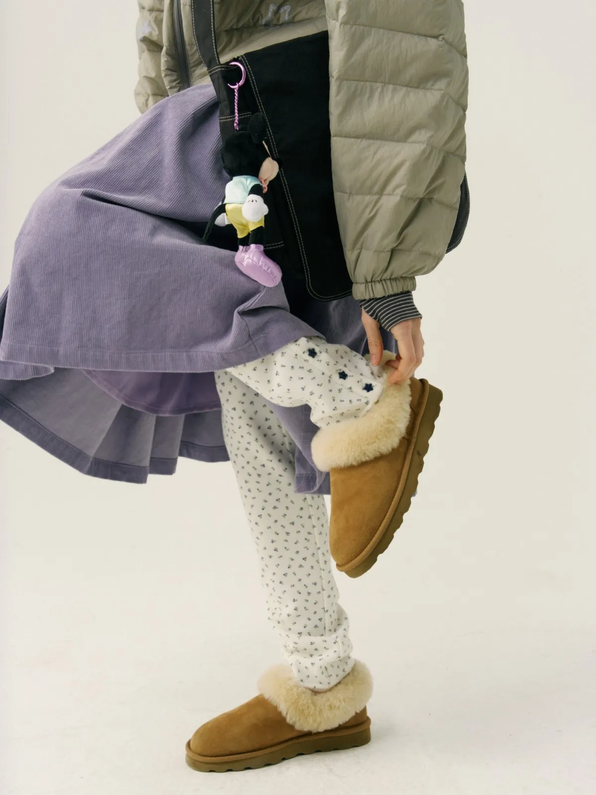 Ультратонкие брюки с принтом медведя и флисовой подкладкой, женские зимние модные повседневные удобные теплые брюки
Ультратонкие брюки с принтом медведя и флисовой подкладкой, женские зимние модные повседневные удобные теплые брюки