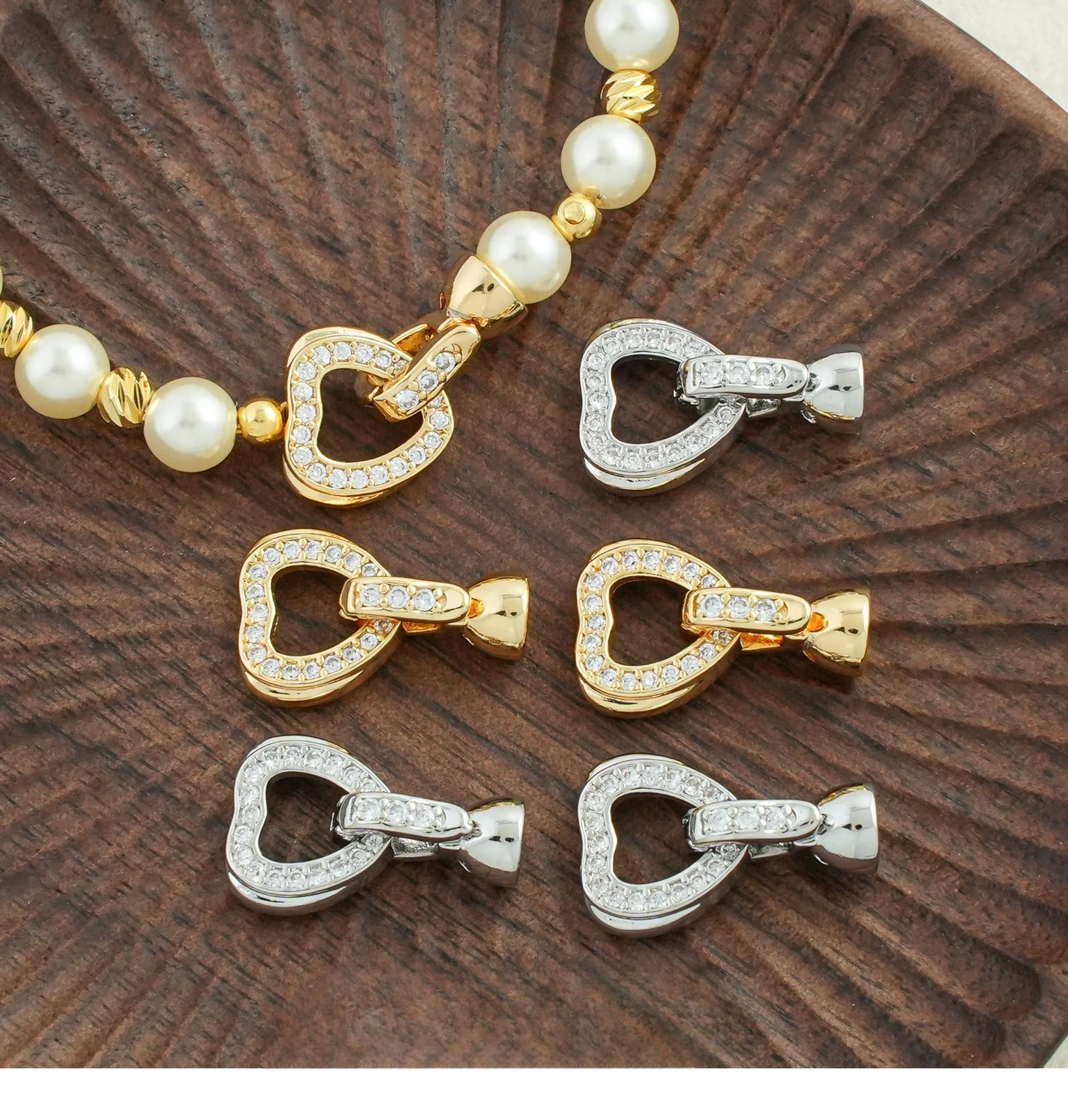 DIY Jewelry Making 18K Gold Plated Copper Love Heart Zircon Pearl Necklace Buckle Handmad Necklace Bracelet Accessorie Wholesale
DIY Jewelry Making 18K Gold Plated Copper Love Heart Zircon Pearl Necklace Buckle Handmad Necklace Bracelet Accessorie Wholesale