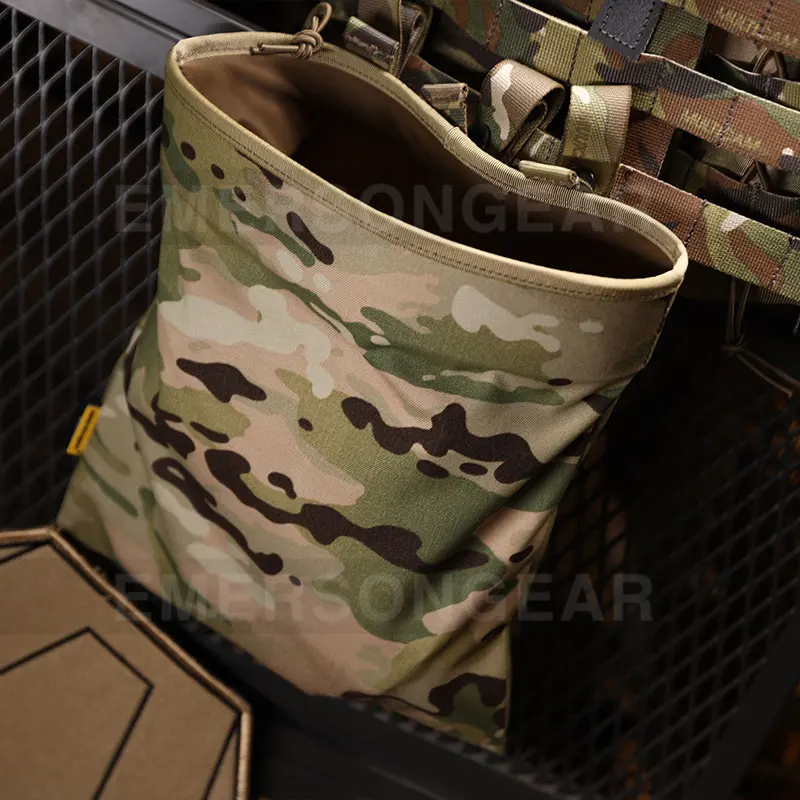 Emersongear Тактический чехол для мусора Складная сумка для мусора MOLLE Универсальный органайзер EDC Ремни Карманный охотничий кемпинг Боевой нейлон EM6032
Emersongear Тактический чехол для мусора Складная сумка для мусора MOLLE Универсальный органайзер EDC Ремни Карманный охотничий кемпинг Боевой нейлон EM6032