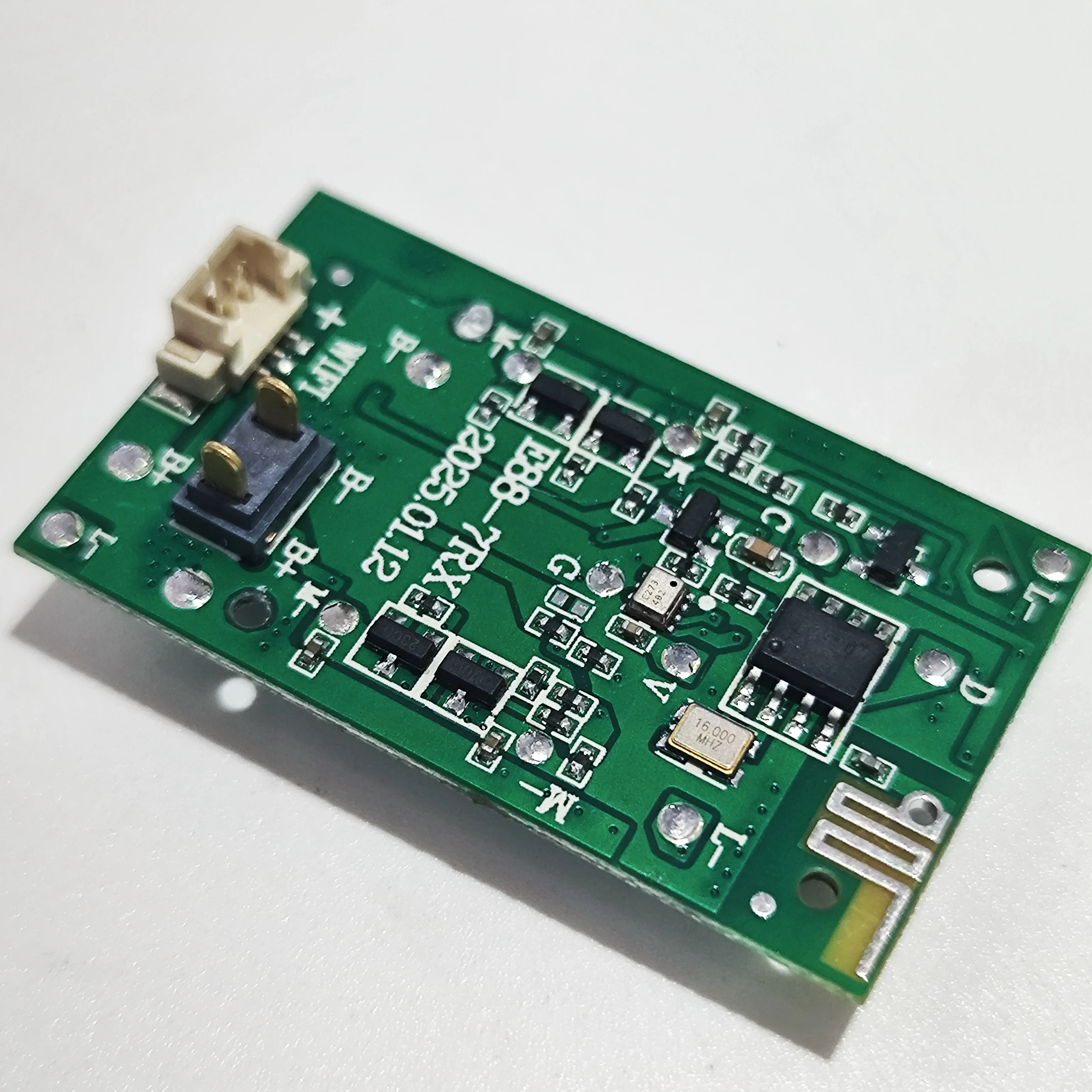 Original E88 Main Board Accessories for E88Pro RC Foldable Drone Receiving board Spare Parts
Original E88 Main Board Accessories for E88Pro RC Foldable Drone Receiving board Spare Parts