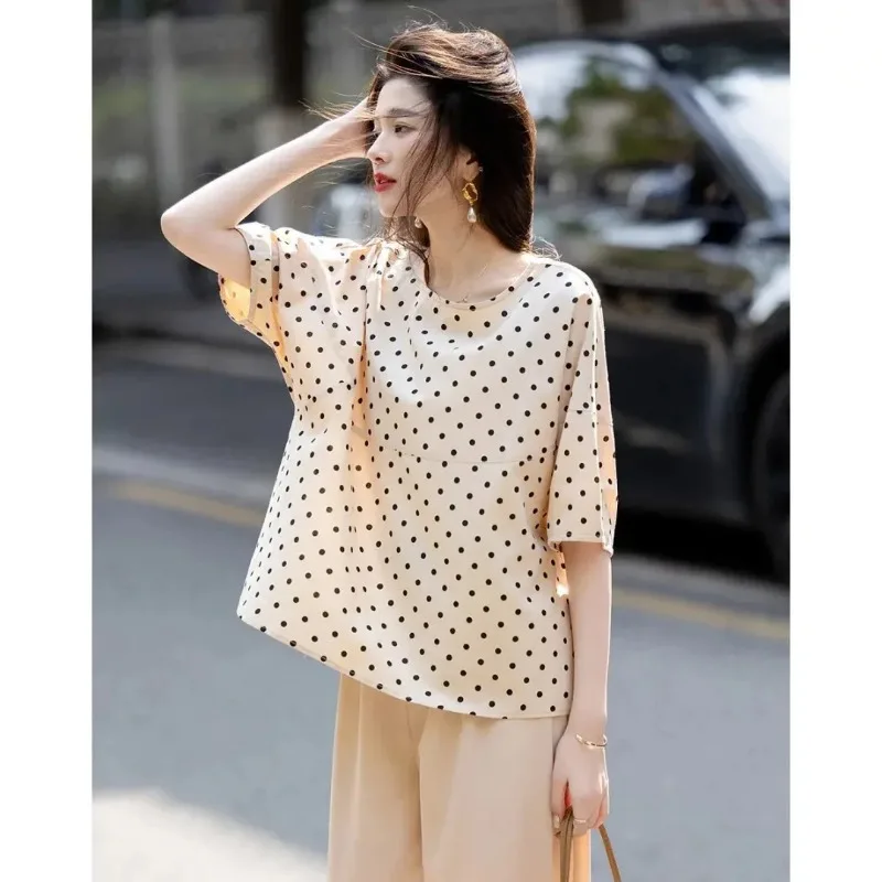 Женская блузка с принтом в горошек, круглым вырезом и рукавами-крылышками, повседневный свободный крой
Женская блузка с принтом в горошек, круглым вырезом и рукавами-крылышками, повседневный свободный крой