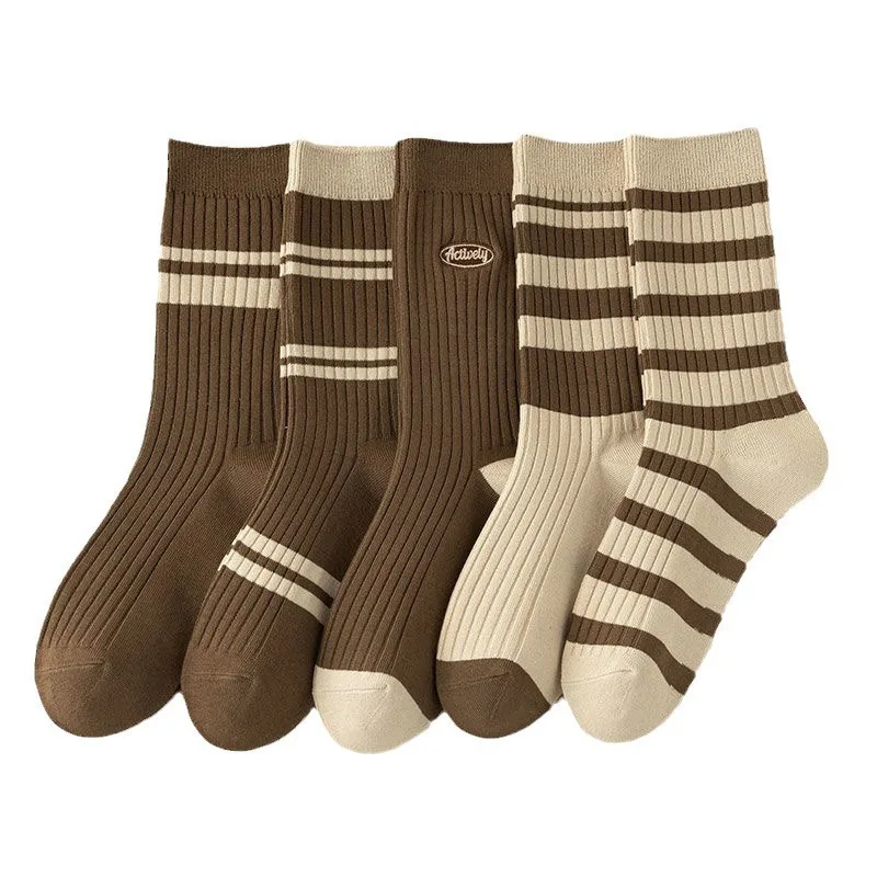 Random 5 Pairs of Autumn Socks for Women, Mid Tube Socks, Maillard Style Long Tube Socks, Trendy Versatile Pile Socks
Random 5 Pairs of Autumn Socks for Women, Mid Tube Socks, Maillard Style Long Tube Socks, Trendy Versatile Pile Socks