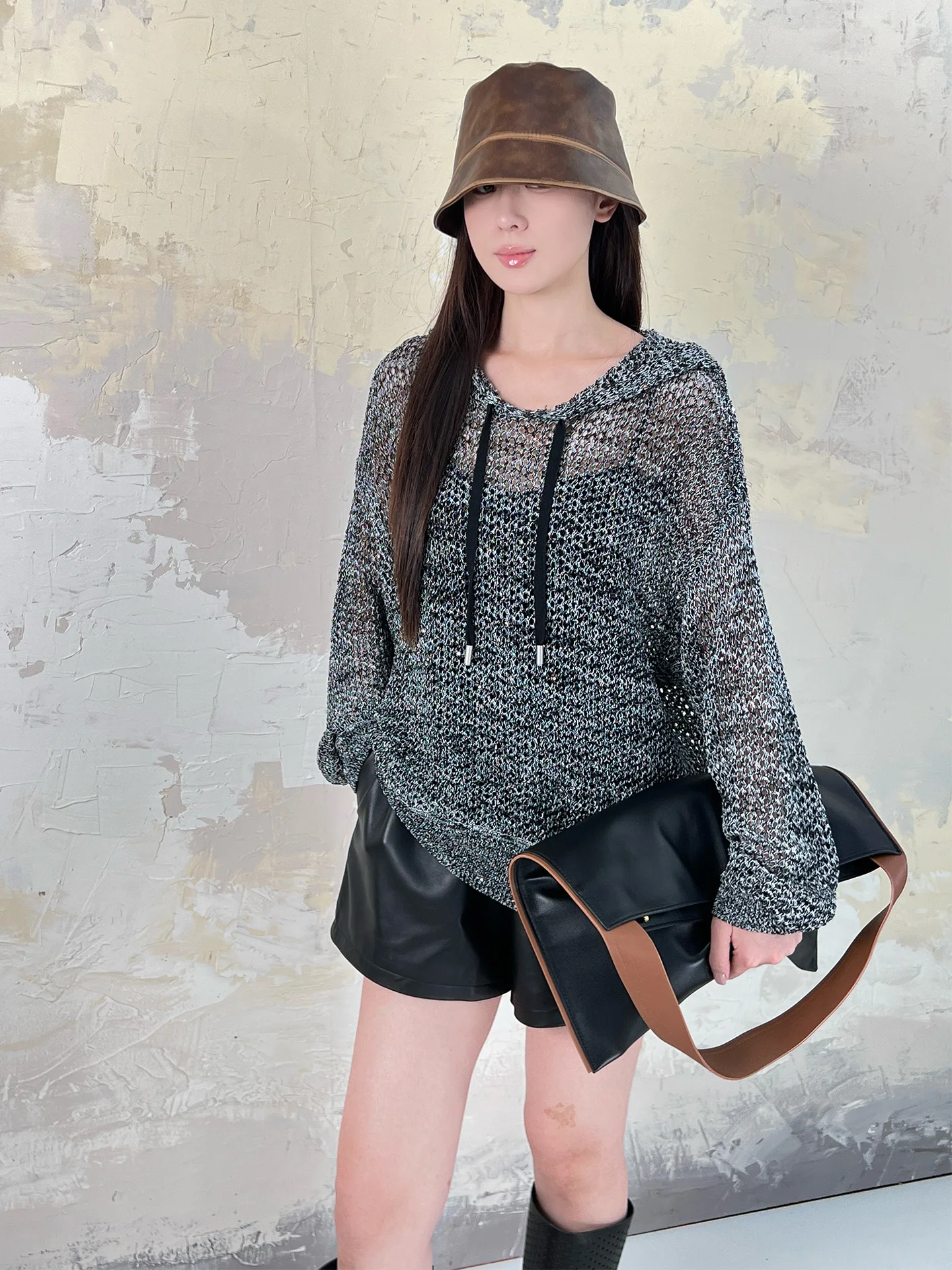 Jin Tead Sequin Hollow out Knitted Hat Women's Long Sve Casual Comfortable Breathable Faionable Knitwear Top
Jin Tead Sequin Hollow out Knitted Hat Women's Long Sve Casual Comfortable Breathable Faionable Knitwear Top