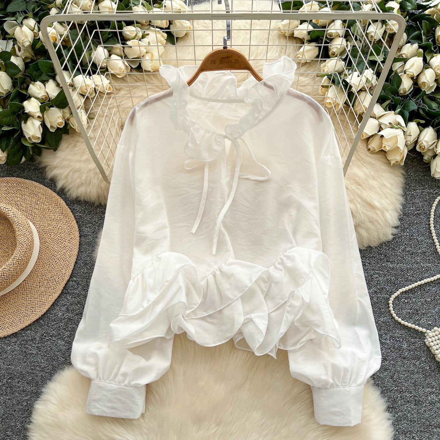 Elegant asymmetrical ruffle long sleeve Top Women Korean Fashion High Street Autumn Clothing
Elegant asymmetrical ruffle long sleeve Top Women Korean Fashion High Street Autumn Clothing