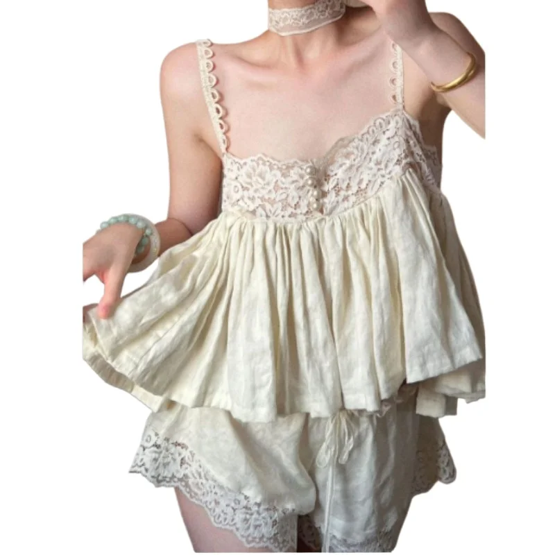 Fattened Large Size 145kg Can Wear Sexy Lace Suspender Pajamas Women's Summer Shorts Can Be Worn Outside Home Suit Underwear)
Fattened Large Size 145kg Can Wear Sexy Lace Suspender Pajamas Women's Summer Shorts Can Be Worn Outside Home Suit Underwear)