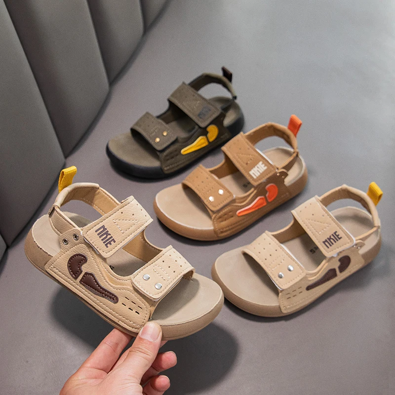 Children's Soft-soled Non-slip Leisure Sports Sandals 2026 Summer New Solid Color Durable Beach Sandals for Boys and Girls.
Children's Soft-soled Non-slip Leisure Sports Sandals 2026 Summer New Solid Color Durable Beach Sandals for Boys and Girls.