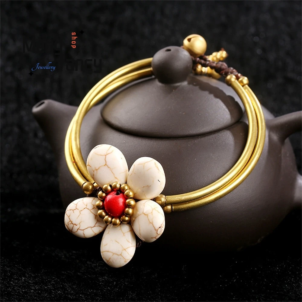 Fashionable Copper Tube Turquoise Hand-Woven Bracelet, Flower-Shaped Women's Ethnic Style Bracelet And Jewelry Fashion Jewelry
Fashionable Copper Tube Turquoise Hand-Woven Bracelet, Flower-Shaped Women's Ethnic Style Bracelet And Jewelry Fashion Jewelry
