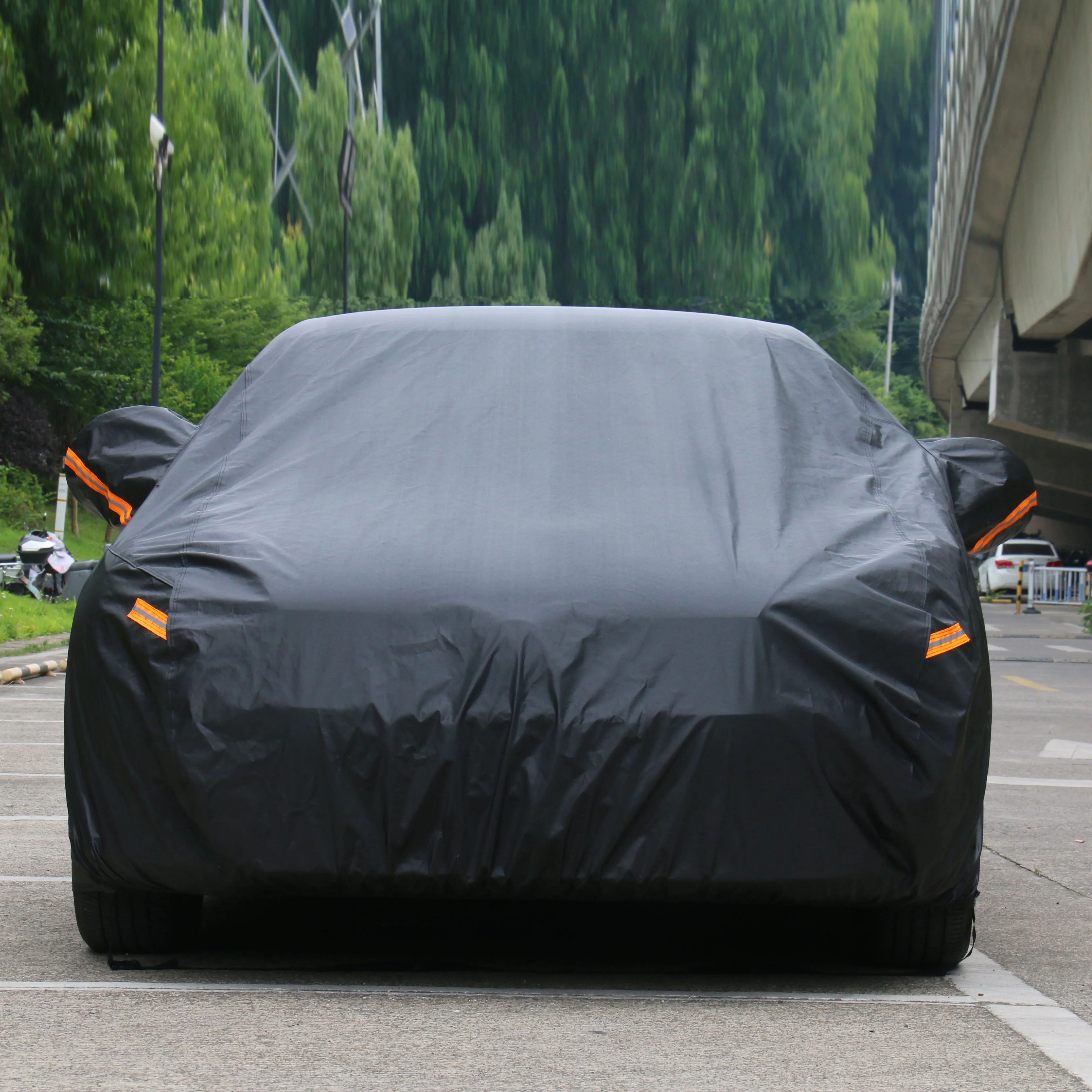 STTL Waterproof Windproof Outdoor Universal Car Body Cover PE Material Sun Protection Pickup Truck Covers
STTL Waterproof Windproof Outdoor Universal Car Body Cover PE Material Sun Protection Pickup Truck Covers