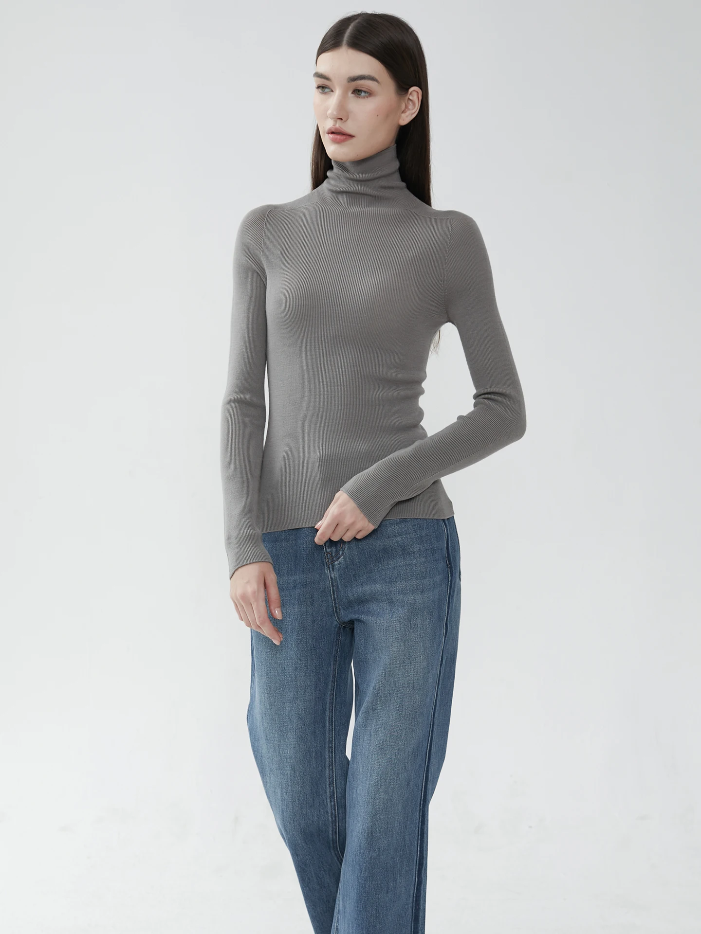 Yangzi Yarn 80g Sl High Ne Long Sve Women's Slim Fit Knitted Base irt Comfortable Soft Woolen Casual Sle Top
Yangzi Yarn 80g Sl High Ne Long Sve Women's Slim Fit Knitted Base irt Comfortable Soft Woolen Casual Sle Top
