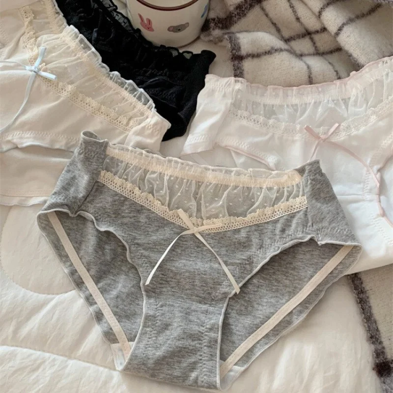 Hatsuyume Sweet Melody Japanese Style Lace Panties - 2025 New 100% Cotton Pure & Kawaii Underwear
Hatsuyume Sweet Melody Japanese Style Lace Panties - 2025 New 100% Cotton Pure & Kawaii Underwear