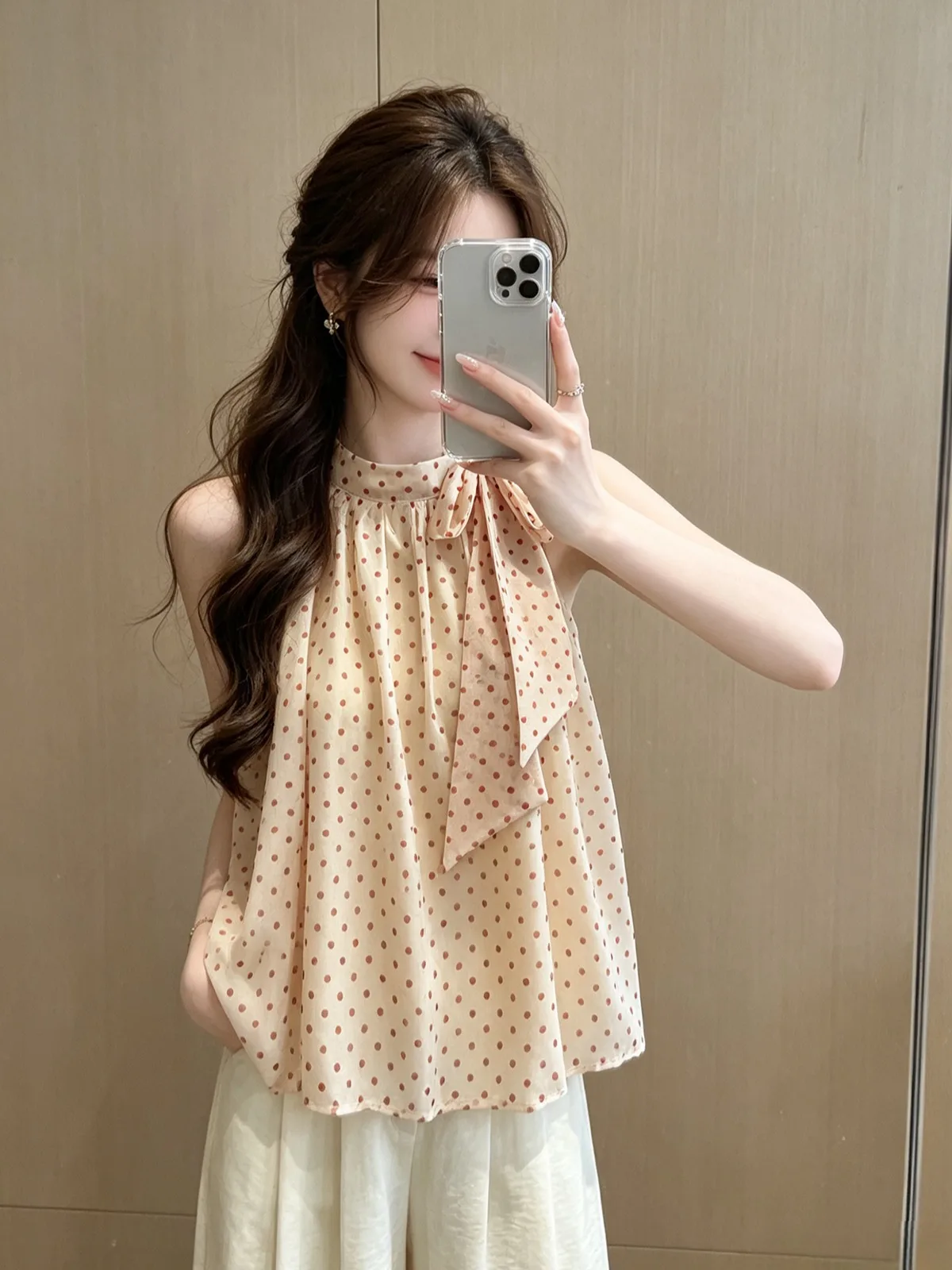 Pink Polka Dot Sash Sleeveless Shirt Women's Summer Commute Beautiful Design Top Korean Style Loose Fit Knot
Pink Polka Dot Sash Sleeveless Shirt Women's Summer Commute Beautiful Design Top Korean Style Loose Fit Knot