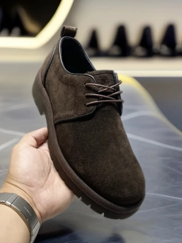 High Quality Casual Leather Men's Shoes Comfortable Fashionable Versatile Personality Trendy round Toe Low Heel Rubber Sole
High Quality Casual Leather Men's Shoes Comfortable Fashionable Versatile Personality Trendy round Toe Low Heel Rubber Sole