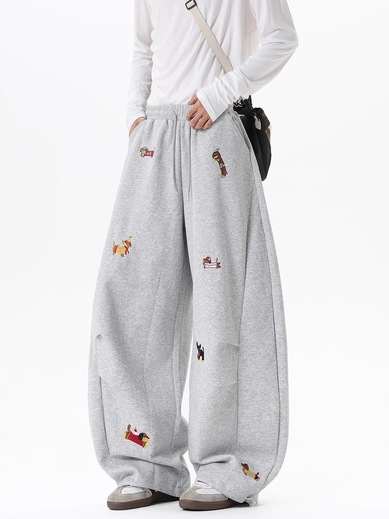 American Retro Dog Embroidery Sweatpants Men's Casual Loose Leggings Floor-Length Wide Leg Pants Couple's Casual Trousers
American Retro Dog Embroidery Sweatpants Men's Casual Loose Leggings Floor-Length Wide Leg Pants Couple's Casual Trousers