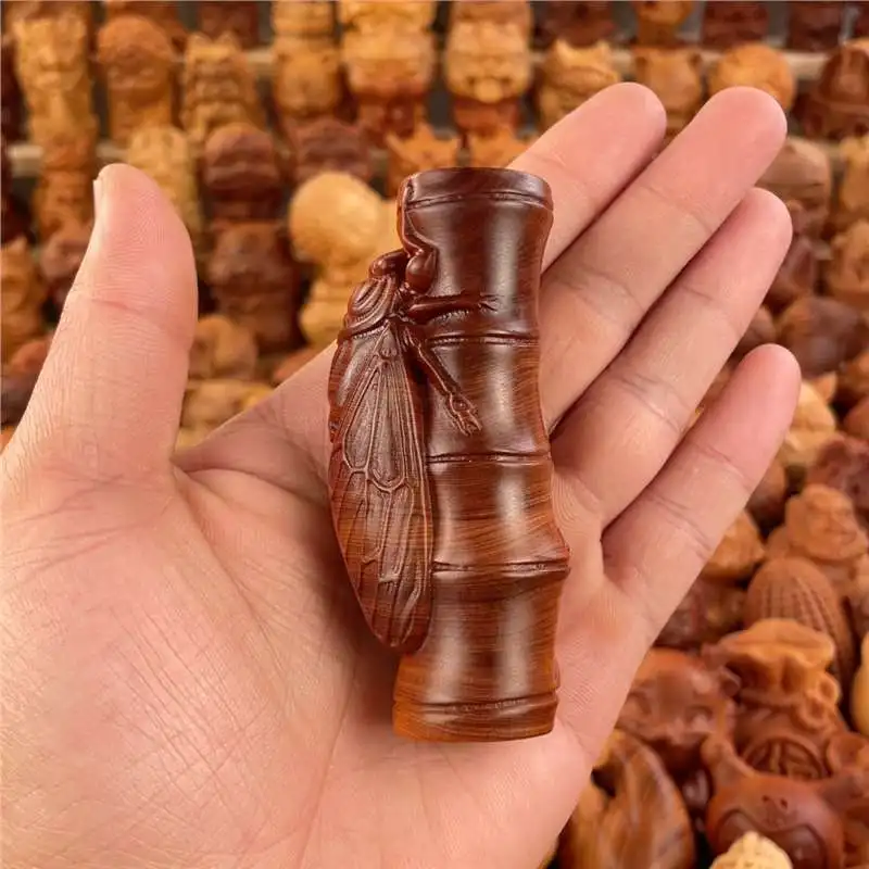 Natural Cliff Cypress Solid Wood Cicada Carving Handmade Statue Handle Piece Chinese Collectible Art Decor exquisite handicraft
Natural Cliff Cypress Solid Wood Cicada Carving Handmade Statue Handle Piece Chinese Collectible Art Decor exquisite handicraft