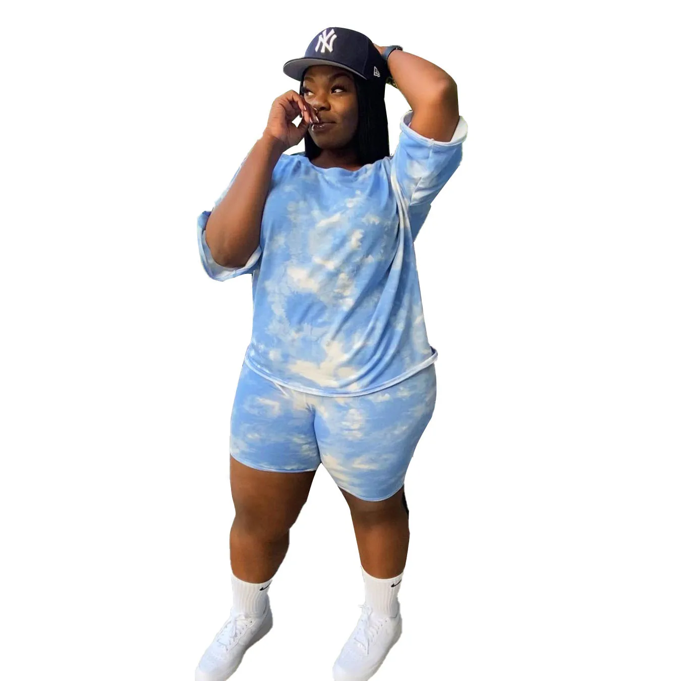 Leisure Tie-dye Printing Women Short Sleeves Two-piece Set Comfortable Round Neck Loose Casual Shorts Sport Suit Plus Size
Leisure Tie-dye Printing Women Short Sleeves Two-piece Set Comfortable Round Neck Loose Casual Shorts Sport Suit Plus Size