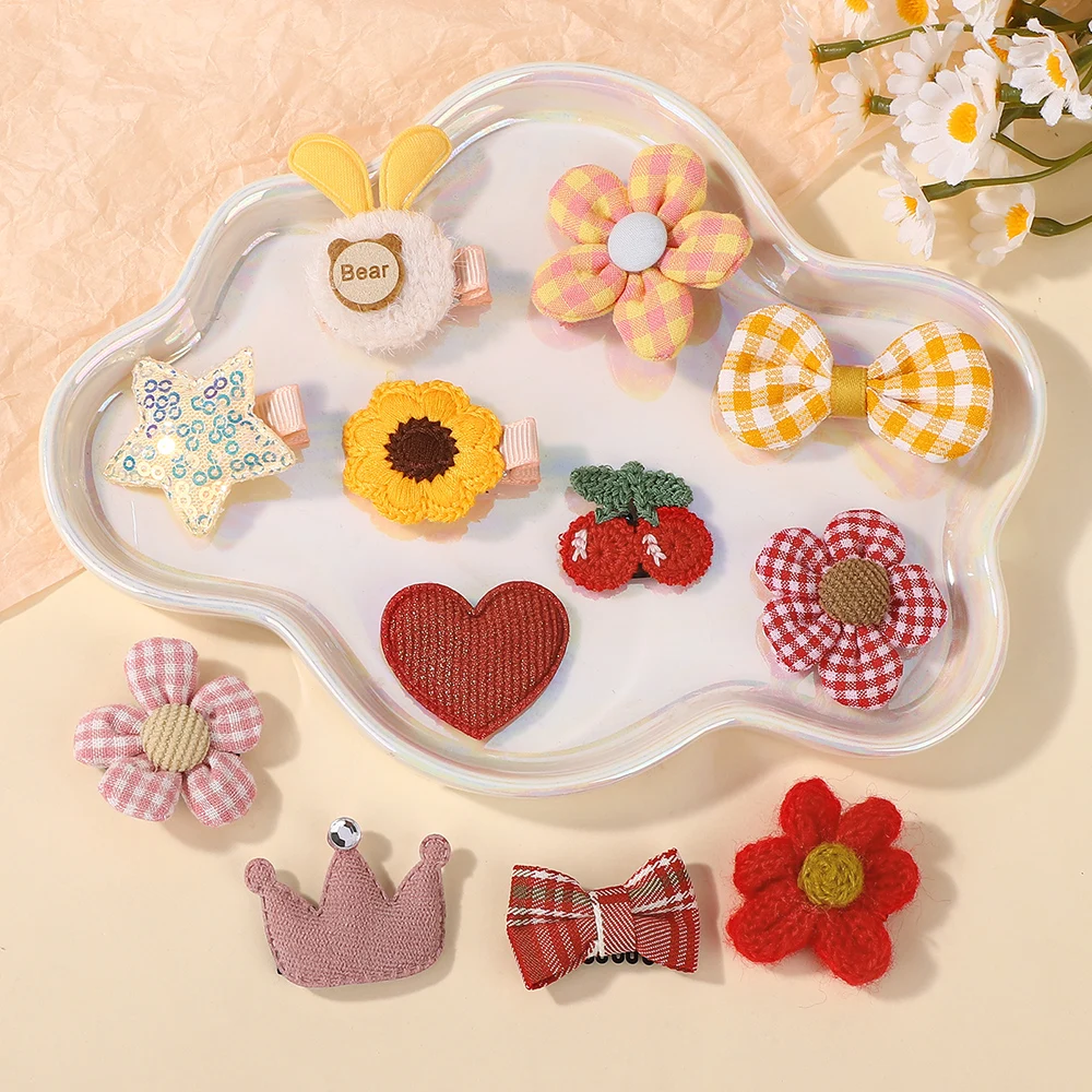 RAINBOW BOWS 5 шт., милые заколки для волос в форме мультфильма, набор клубничных вязаных заколок для волос с вышитым бантом, мини-детская заколка в подарок
RAINBOW BOWS 5 шт., милые заколки для волос в форме мультфильма, набор клубничных вязаных заколок для волос с вышитым бантом, мини-детская заколка в подарок