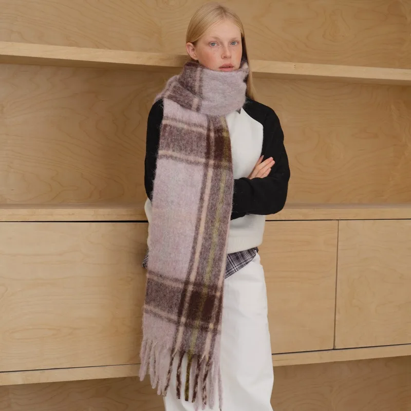Handmade wool blend plaid scarf for women, oversized winter shawl with soft tassels, cozy checkered neck warmer
Handmade wool blend plaid scarf for women, oversized winter shawl with soft tassels, cozy checkered neck warmer