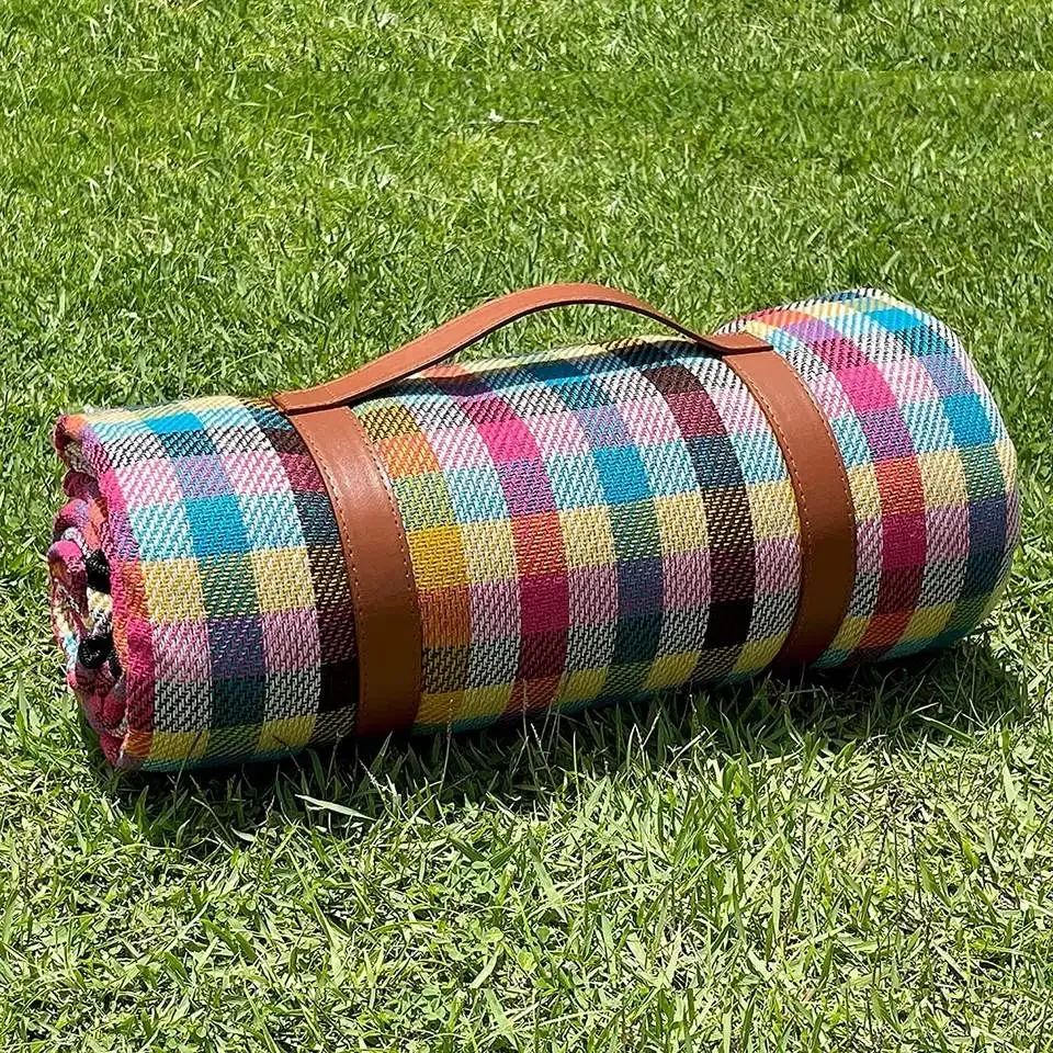 Good Price Custom Design Stripe Style Portable Foldable Packed Waterproof Picnic Mat Waterproof Garden Foam Mattress
Good Price Custom Design Stripe Style Portable Foldable Packed Waterproof Picnic Mat Waterproof Garden Foam Mattress