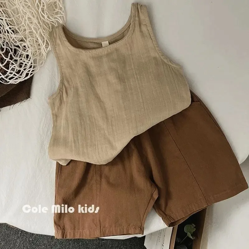 Toddler Boys New Solid Color Round Neck Tops Sleeveless T-shirt Infant Girls Versatile Loose Vest Cotton Soft Summer Costume
Toddler Boys New Solid Color Round Neck Tops Sleeveless T-shirt Infant Girls Versatile Loose Vest Cotton Soft Summer Costume