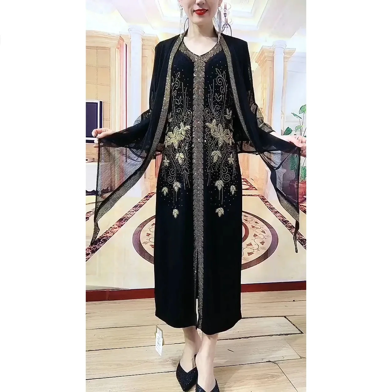 High End Heavy Industry Embroidery Hot Diamond Fashion Dress Set Women Large Size Loose Long Style Dresses Two Piece Suit 5XL
High End Heavy Industry Embroidery Hot Diamond Fashion Dress Set Women Large Size Loose Long Style Dresses Two Piece Suit 5XL