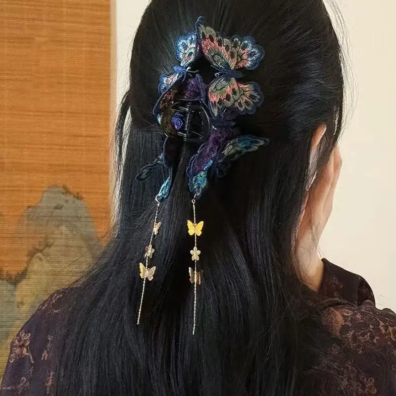 Purple Floral Tassel Butterfly Hair Clip Chinese Shark Claw for Women Wedding Bridesmaid Traditional Dancer
Purple Floral Tassel Butterfly Hair Clip Chinese Shark Claw for Women Wedding Bridesmaid Traditional Dancer