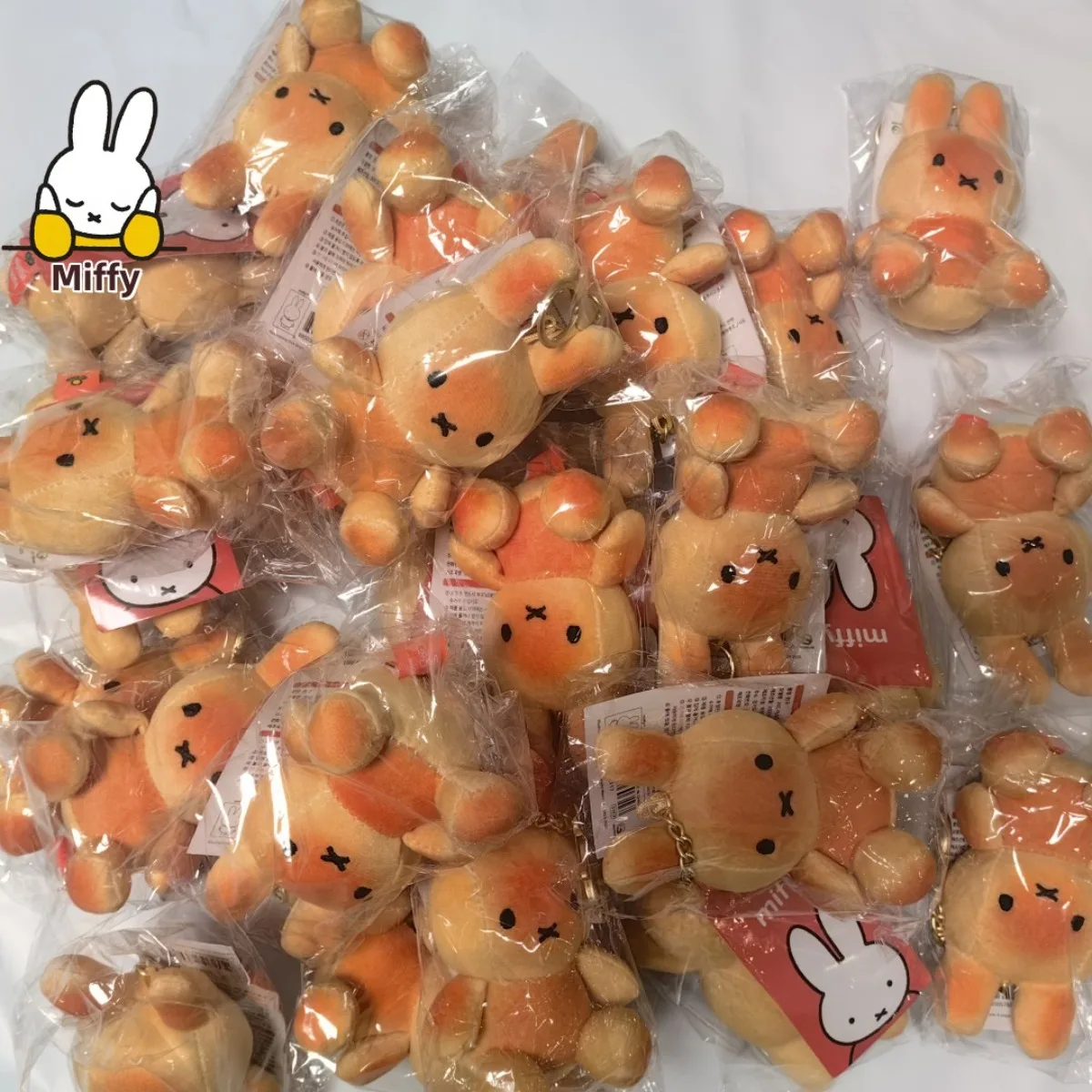 Anime Miffy Cute Plush Toys Bread Miffy Rabbit Dolls Birthday Presents Keychains Bags Decorations Best Gifts for Friends
Anime Miffy Cute Plush Toys Bread Miffy Rabbit Dolls Birthday Presents Keychains Bags Decorations Best Gifts for Friends