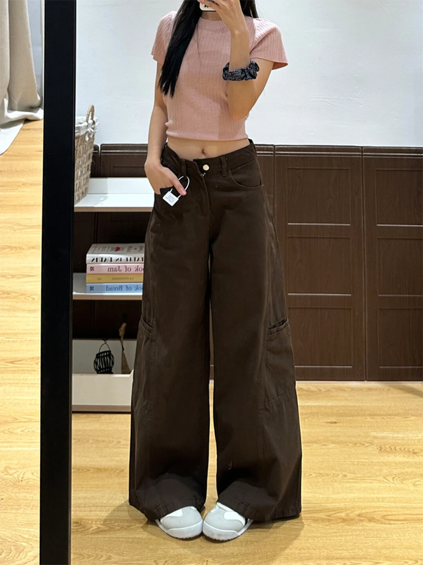 High Waist Wide Leg Thin Denim Jeans Women's Straight Cut Long Pants Autumn Winter Vintage Style Casual Fashion Ladies' Jeans
High Waist Wide Leg Thin Denim Jeans Women's Straight Cut Long Pants Autumn Winter Vintage Style Casual Fashion Ladies' Jeans