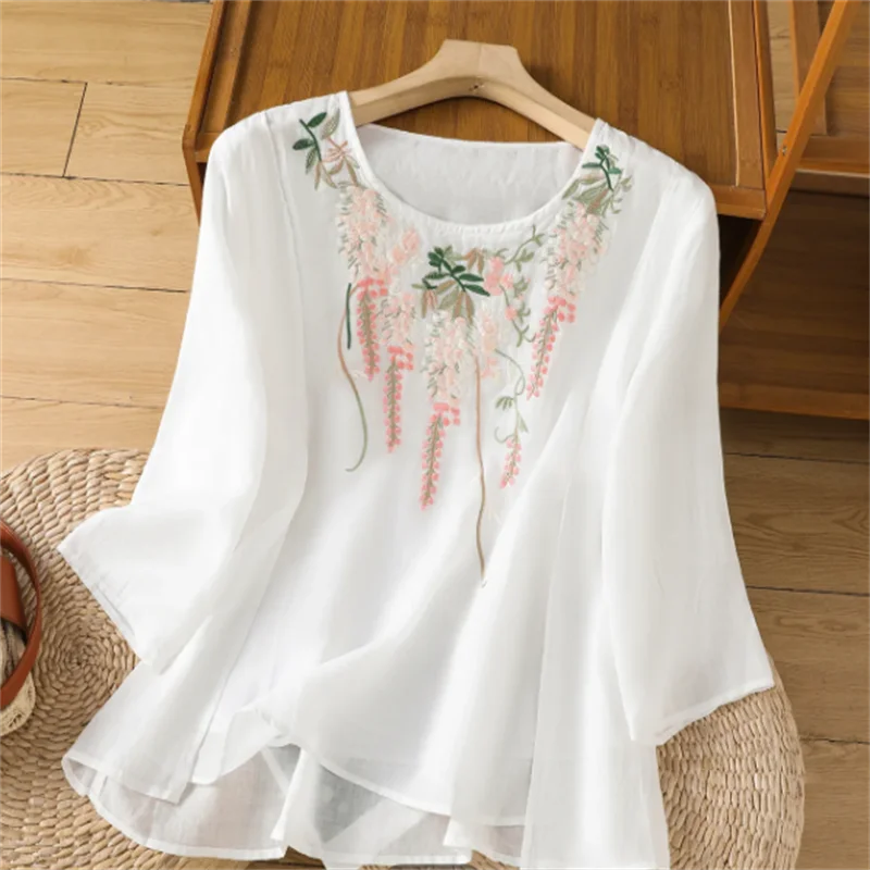 Literary Vintage Blouse Women Shirt Cotton Linen Pullover Embroidered Shirt Loose Half-sleeved Shirt Summer Woman Clothing Shirt
Literary Vintage Blouse Women Shirt Cotton Linen Pullover Embroidered Shirt Loose Half-sleeved Shirt Summer Woman Clothing Shirt