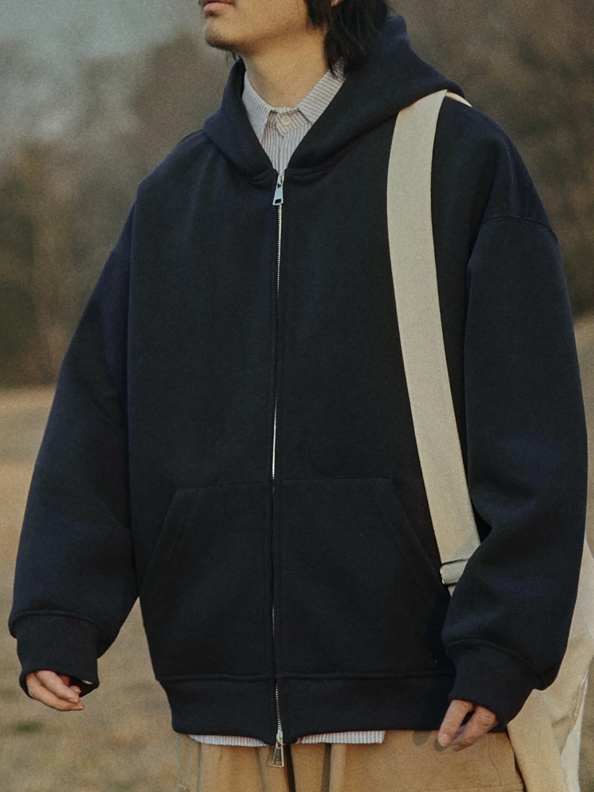 Youthful Pure Color Hooded Zipper Sweatshirt Cardigan Loose Spring Autumn Sporty Men's Basic Japanese Style Casual Outerwear
Youthful Pure Color Hooded Zipper Sweatshirt Cardigan Loose Spring Autumn Sporty Men's Basic Japanese Style Casual Outerwear