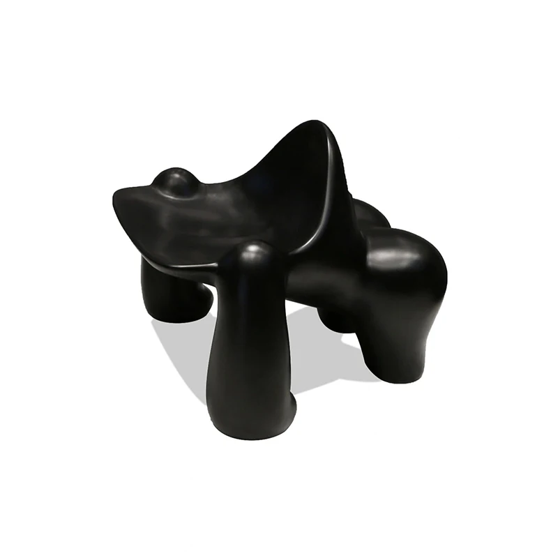 Designer simple special-shaped fiberglass gorilla chair art Internet celebrity animal chair Home model room leisure
Designer simple special-shaped fiberglass gorilla chair art Internet celebrity animal chair Home model room leisure