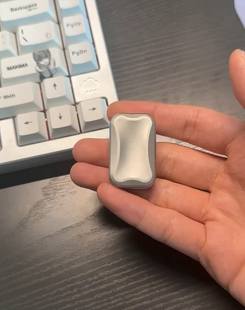 Used EDC Cai Niao EDC Mini Worry Free Soap Unlimited Push Plate Steel Material EDC Decompression Toy
Used EDC Cai Niao EDC Mini Worry Free Soap Unlimited Push Plate Steel Material EDC Decompression Toy