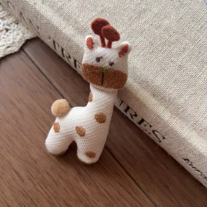 Soft Stuffed Cotton Giraffe Brooch Pin DIY Craft for Kids Shoes Socks Hat Bag Apparel Decoration Cute Lightweight
Soft Stuffed Cotton Giraffe Brooch Pin DIY Craft for Kids Shoes Socks Hat Bag Apparel Decoration Cute Lightweight