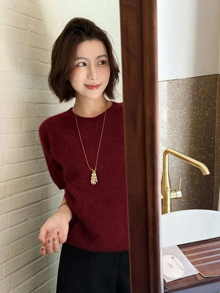 MGDM Korean Sle Casual Loose Fit Camere Wool Knitted ort Sve round Ne Pullover Women's Early Autumn Faion Top
MGDM Korean Sle Casual Loose Fit Camere Wool Knitted ort Sve round Ne Pullover Women's Early Autumn Faion Top