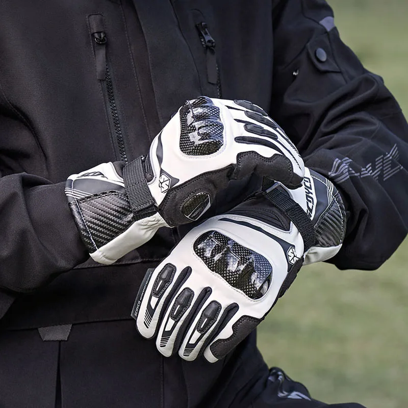 Winter Long Men's Motorcycle Gloves SCOYCO Waterproof Motorcyclist Biker Gloves carbon fiber equipment Touch Screen Reflective
Winter Long Men's Motorcycle Gloves SCOYCO Waterproof Motorcyclist Biker Gloves carbon fiber equipment Touch Screen Reflective