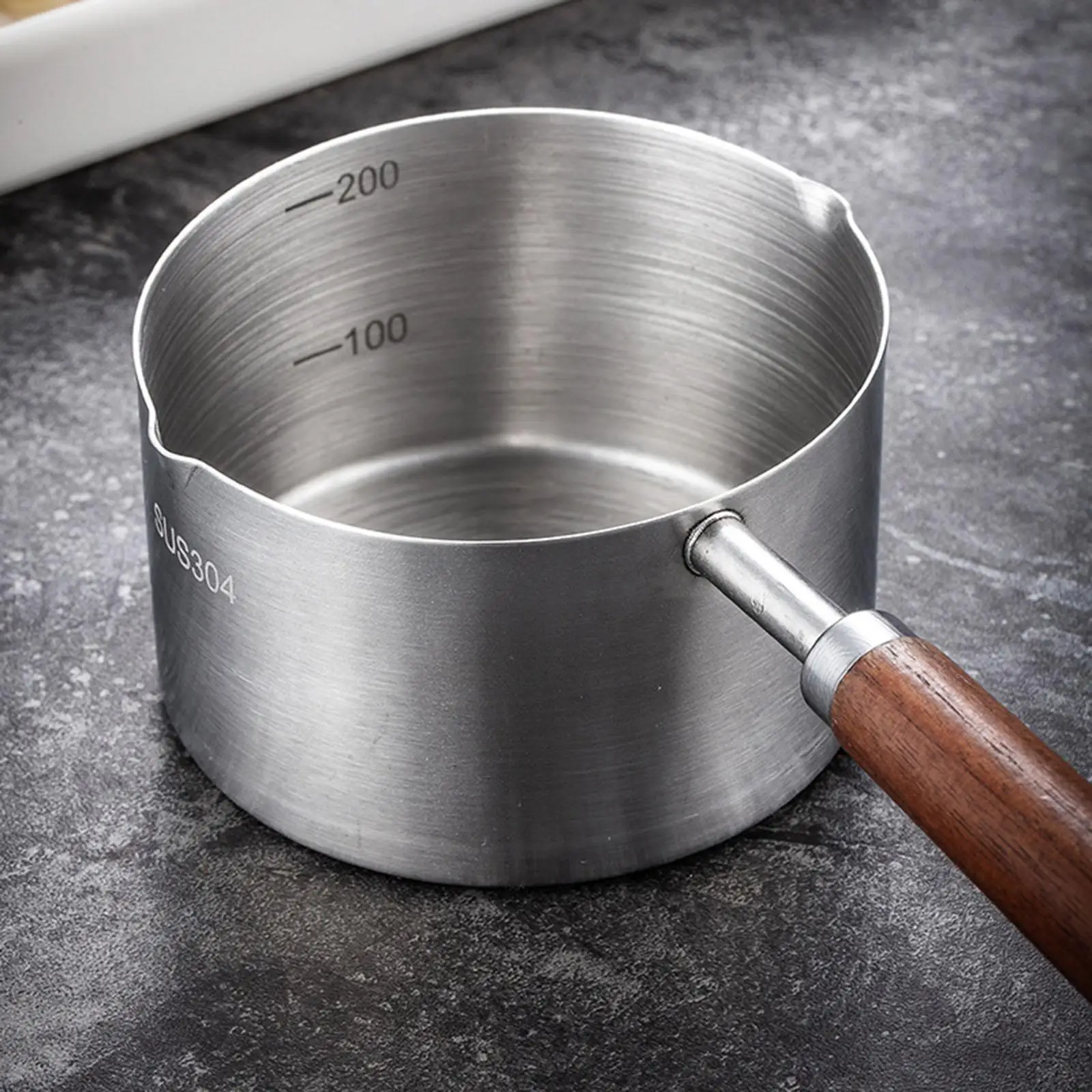 Hot Oil Small Pot Heat Resistant Cooking Pot Comfortable Handle Nonstick Mini Frying Pan Heating Milk Burning Oil Egg Frying
Hot Oil Small Pot Heat Resistant Cooking Pot Comfortable Handle Nonstick Mini Frying Pan Heating Milk Burning Oil Egg Frying