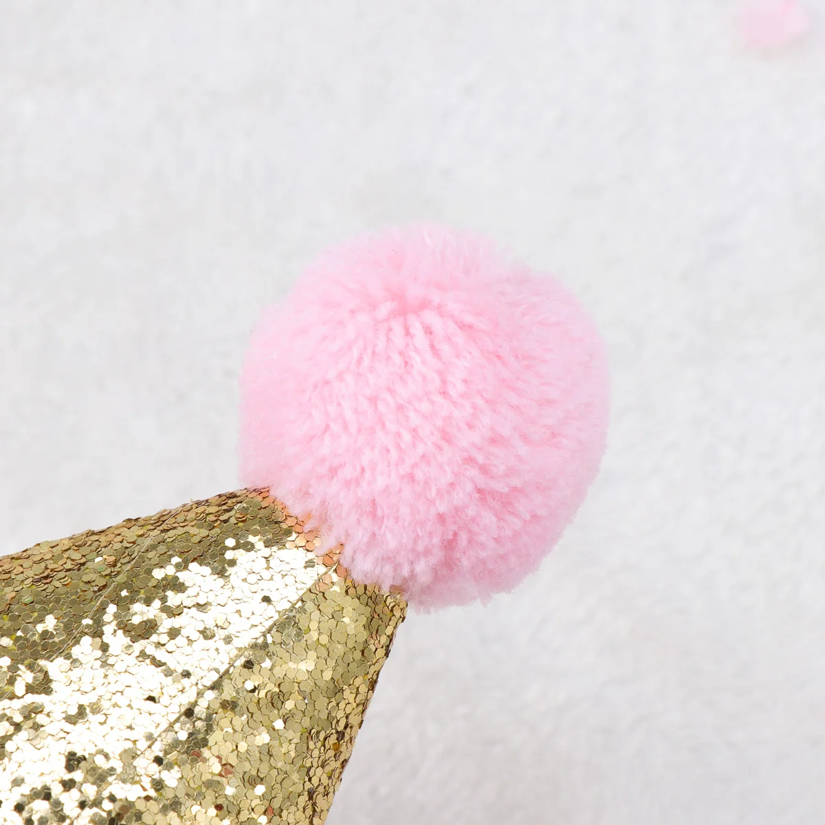 Glitter Birthday Cone Hats for Kids 9x9x13cm EVA Cloth Material Elastic String Party Hat Baby Girl Festive Decoration
Glitter Birthday Cone Hats for Kids 9x9x13cm EVA Cloth Material Elastic String Party Hat Baby Girl Festive Decoration