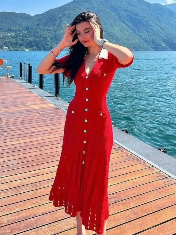 2025 New Red Knitting Long Dress Summer Turn Down Collar Fashion Women Dress Puff Sleeve Single Breasted Elegant Chic Vestido
2025 New Red Knitting Long Dress Summer Turn Down Collar Fashion Women Dress Puff Sleeve Single Breasted Elegant Chic Vestido