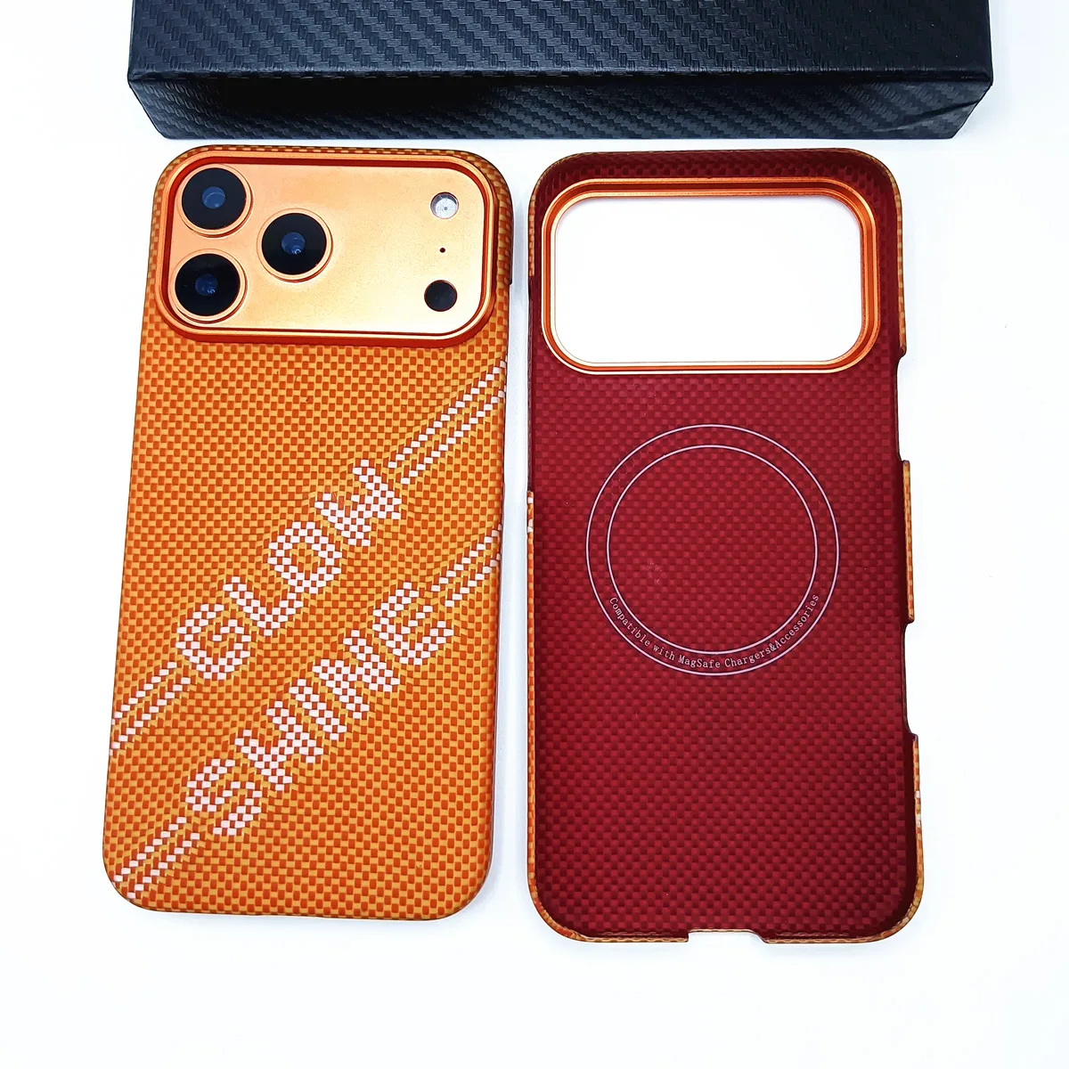 Geuine Aramid Carbon Fiber For Magsafe Case For iPhone 17 Pro Max 17Pro Braided Glow Shine Ultra Thin Light Magnetic Hard Cover
Geuine Aramid Carbon Fiber For Magsafe Case For iPhone 17 Pro Max 17Pro Braided Glow Shine Ultra Thin Light Magnetic Hard Cover