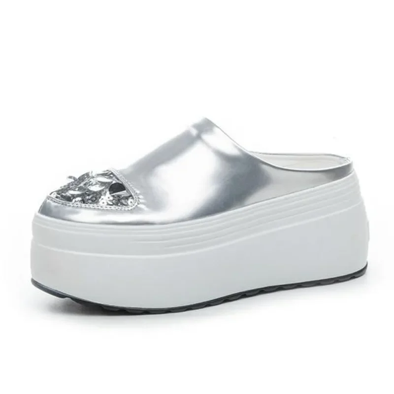 8 см синтетическая лакированная кожа, новые летние женские блестящие модные сандалии из микрофибры, Лидер продаж, удобные сандалии на танкетке Mujer, обувь без шнуровки 
8 см синтетическая лакированная кожа, новые летние женские блестящие модные сандалии из микрофибры, Лидер продаж, удобные сандалии на танкетке Mujer, обувь без шнуровки