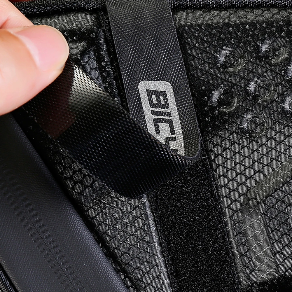 1L Bicycle Bag Large Capacity Bike Seat Bag Back Seat Pouch Reflective Bicycle Saddle Bag EVA for Mountain Road Bikes
1L Bicycle Bag Large Capacity Bike Seat Bag Back Seat Pouch Reflective Bicycle Saddle Bag EVA for Mountain Road Bikes