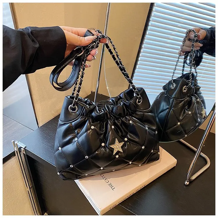Niche Textured Chain Bag for Women, 2026 New High-end Embroidery Rhinestone Handbag, Fashion Shoulder Crossbody Messenger Bag
Niche Textured Chain Bag for Women, 2026 New High-end Embroidery Rhinestone Handbag, Fashion Shoulder Crossbody Messenger Bag