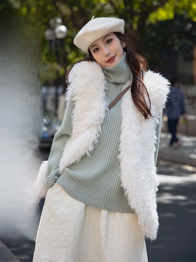 Sweet Short White Furry Vest Women's Design Sense Slimming Outerwear Commute Style V-Neck Regular Length Color
Sweet Short White Furry Vest Women's Design Sense Slimming Outerwear Commute Style V-Neck Regular Length Color