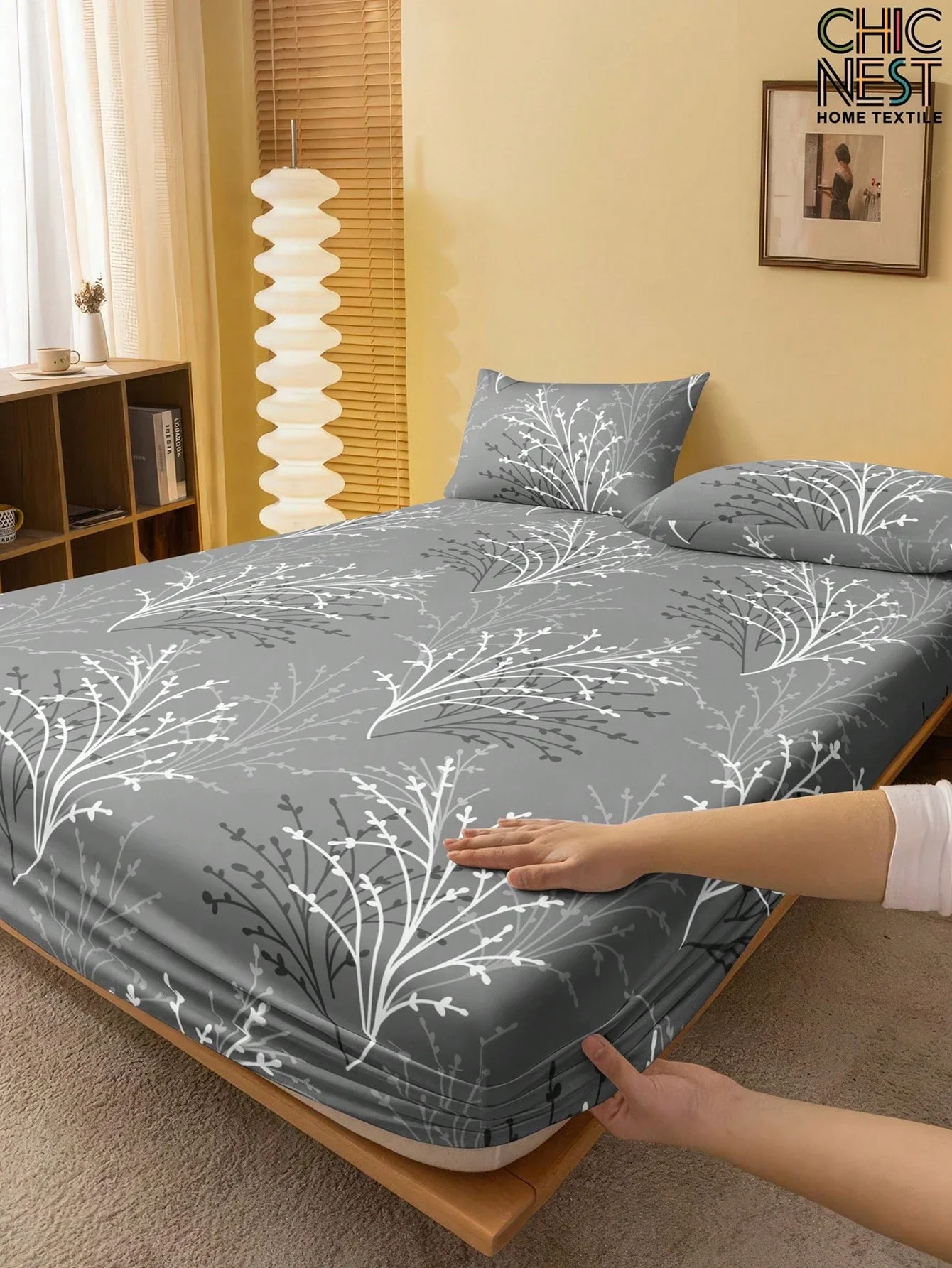 3PCS Gray Fitted Sheet Set Modern Style White Tree Branche Leaf Pattern Print Flat Sheet With 2Pillowcases For Dormitory Decor
3PCS Gray Fitted Sheet Set Modern Style White Tree Branche Leaf Pattern Print Flat Sheet With 2Pillowcases For Dormitory Decor