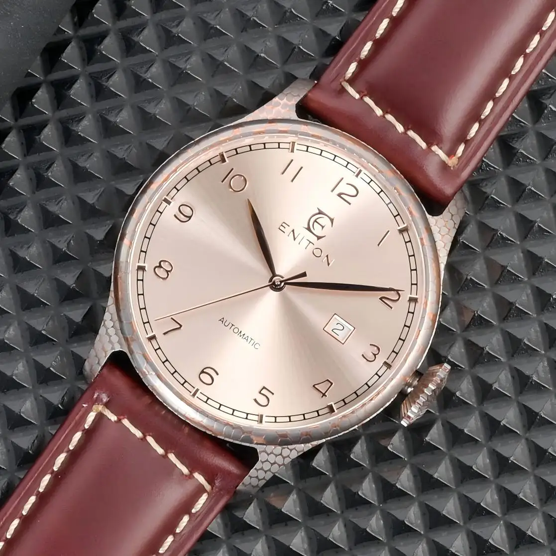 Simple Fashion Leather Band 24*22MM Arabic Numerals Dial Pointer Display Movement Mechanical Watch For Men
Simple Fashion Leather Band 24*22MM Arabic Numerals Dial Pointer Display Movement Mechanical Watch For Men