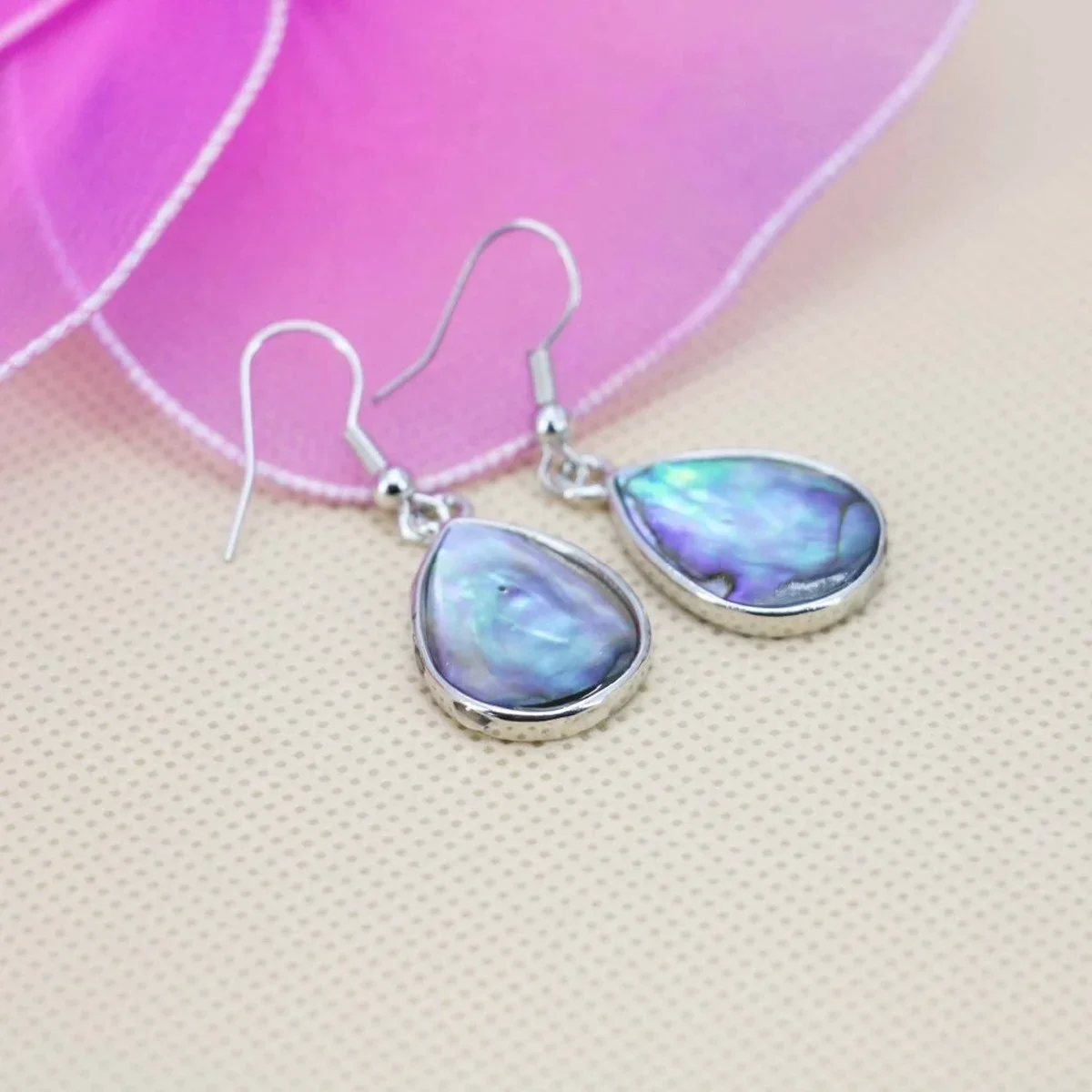 15x20mm Waterdrop Natural Abalone Seashells Sea Shells Earrings for Dangler Eardrop Accessories Women Jewelry Making Design DIY
15x20mm Waterdrop Natural Abalone Seashells Sea Shells Earrings for Dangler Eardrop Accessories Women Jewelry Making Design DIY