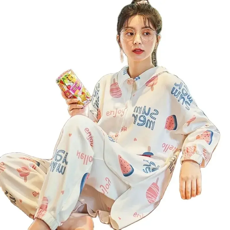 594911Spring, summer and autumn Chinese charm silk sexy pajamas women's soft and comfortable square neck loose suit home service
594911Spring, summer and autumn Chinese charm silk sexy pajamas women's soft and comfortable square neck loose suit home service