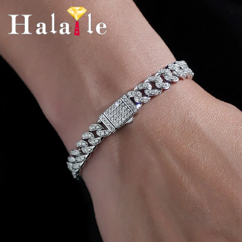 Halaile D Color Full Moissanite Real S925 Sterling Silver Cuban Bracelet with GRA Hiphop Cuban Chain Fine Jewelry Men Women Gift
Halaile D Color Full Moissanite Real S925 Sterling Silver Cuban Bracelet with GRA Hiphop Cuban Chain Fine Jewelry Men Women Gift