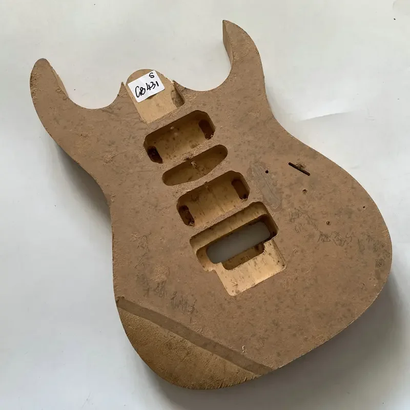 GB431 Незаконченный корпус электрогитары для гитары Floyd Rose со звукоснимателями HSH
GB431 Незаконченный корпус электрогитары для гитары Floyd Rose со звукоснимателями HSH