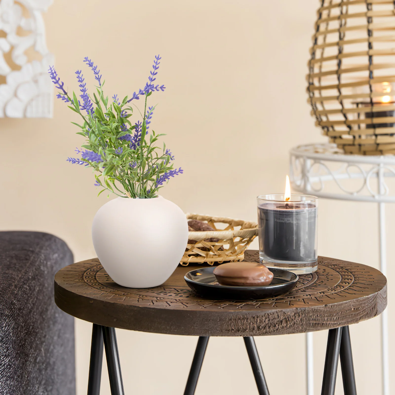 Ceramic Floral Vase Creative Modern Decorative Pot for Flower Arrangement Home Office Table Decor Ceramic Floral Vase
Ceramic Floral Vase Creative Modern Decorative Pot for Flower Arrangement Home Office Table Decor Ceramic Floral Vase