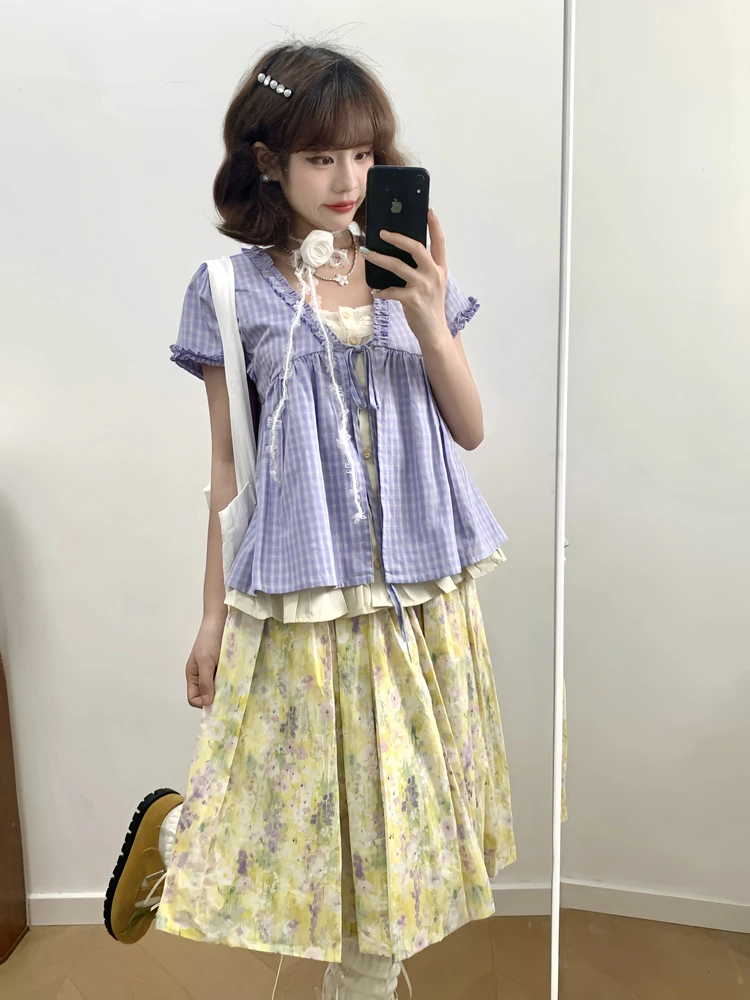 Summer Beautiful Plaid Shirt Floral Skirt Two-Piece Set Women's Korean Style Age-Defying Wood Grain Short Sleeve V-Neck ...
Summer Beautiful Plaid Shirt Floral Skirt Two-Piece Set Women's Korean Style Age-Defying Wood Grain Short Sleeve V-Neck ...